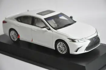 1:18 turnat sub presiune Model pentru Lexus ES 300h 2019 Sedan Alb Aliaj Masina de Jucarie in Miniatura Colecție Cadou ES300h ES300 Toyota